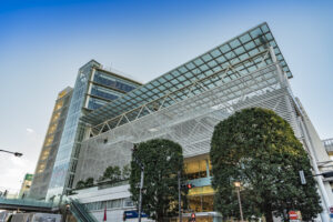 大型商業施設で脱炭素の動き加速、大丸、高島屋、イオンなど使用電力を再エネに【エネルギー自由化コラム】