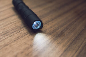 電気がつかない原因として考えられることは？