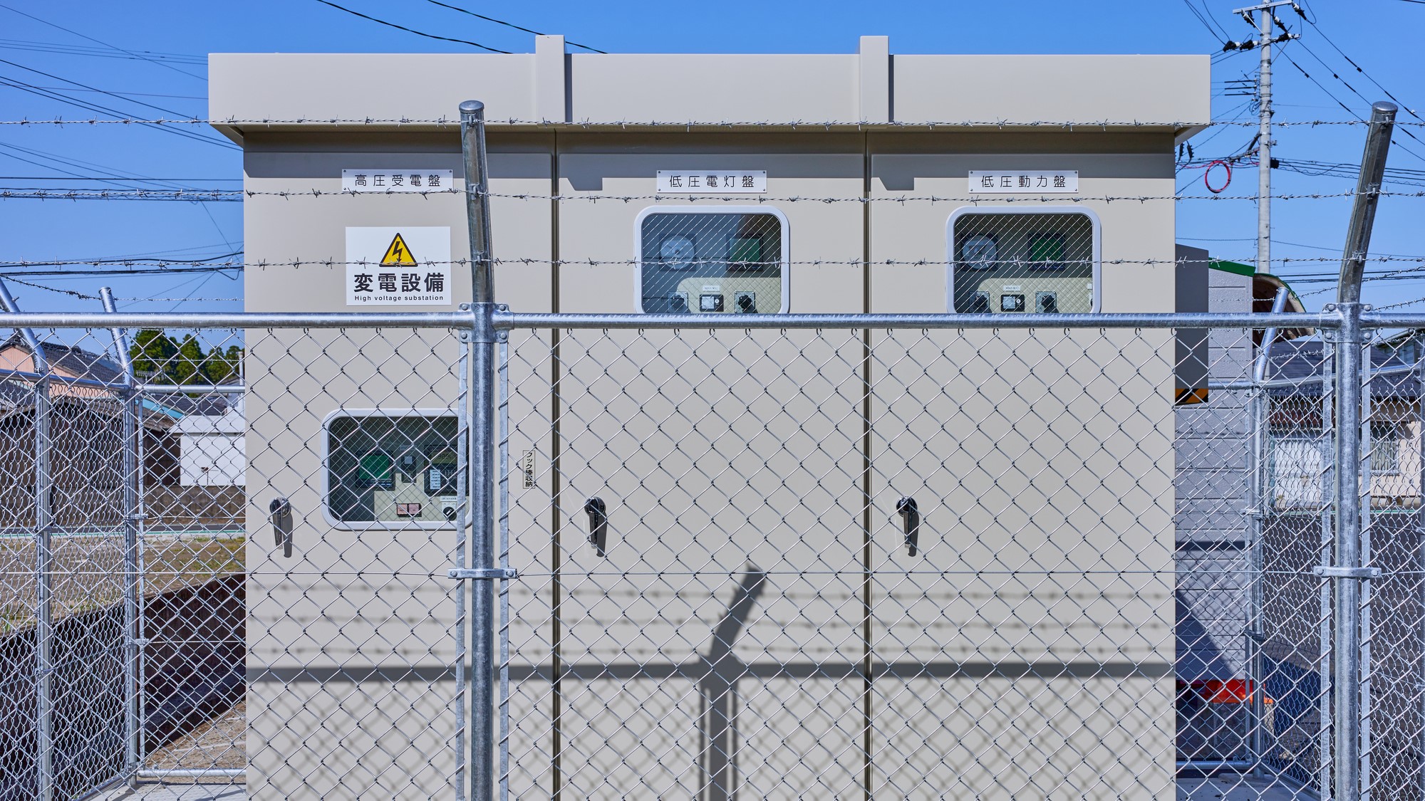 高圧電力に欠かせないキュービクルとは？ 役割や耐用年数、保守業務
