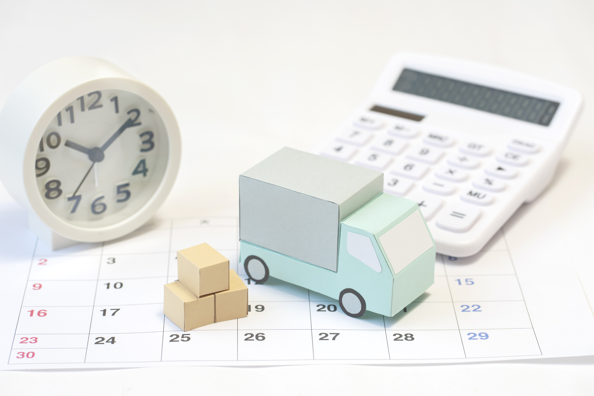 引越しの見積もりは何日前に取る？通常期・繁忙期の傾向と引越し全体のスケジュールを解説