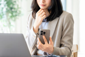 J:COMのインターネット（Wi-Fi）が遅いのはなぜ？原因や対策を解説